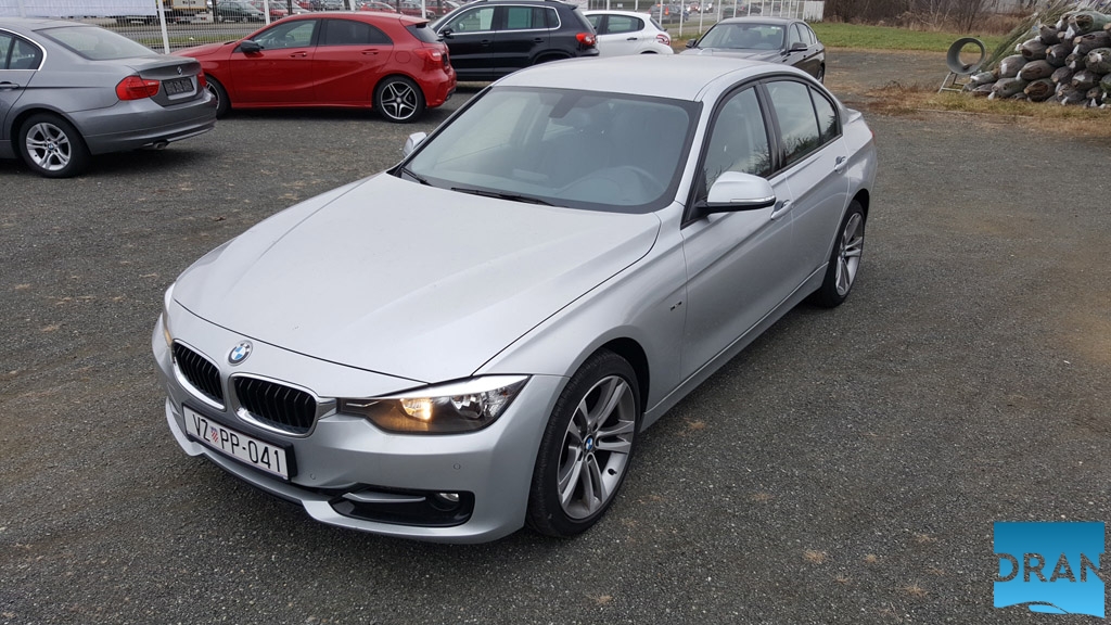 BMW serija 3 318d Sport Line
