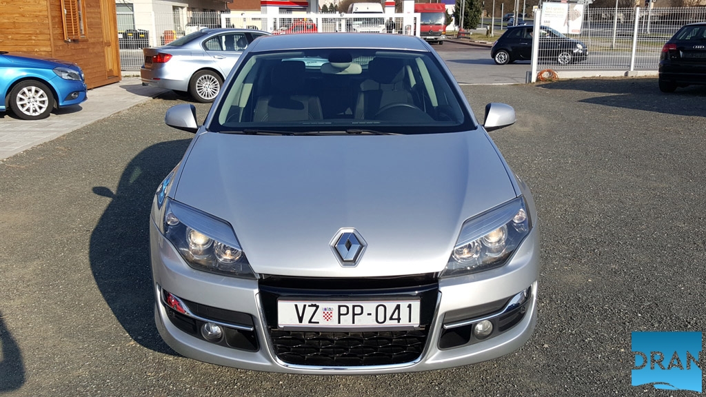 Renault Laguna 1,5 dCi 110, Black Edition, navi, alu 16, park senzori