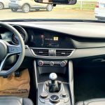 Alfa Romeo Giulia 2.2 D Sport, bi-xenon, 17″ alu, navi, koža, servisna – 2
