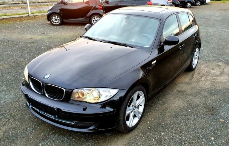 BMW serija 1 116d, bi-xenon, 17″+16″ alu, šiber, navi, pdc, servisna