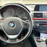 BMW serija 3 320d automatik Sport Line, 19″ alu, bi-xenon, navi – 2