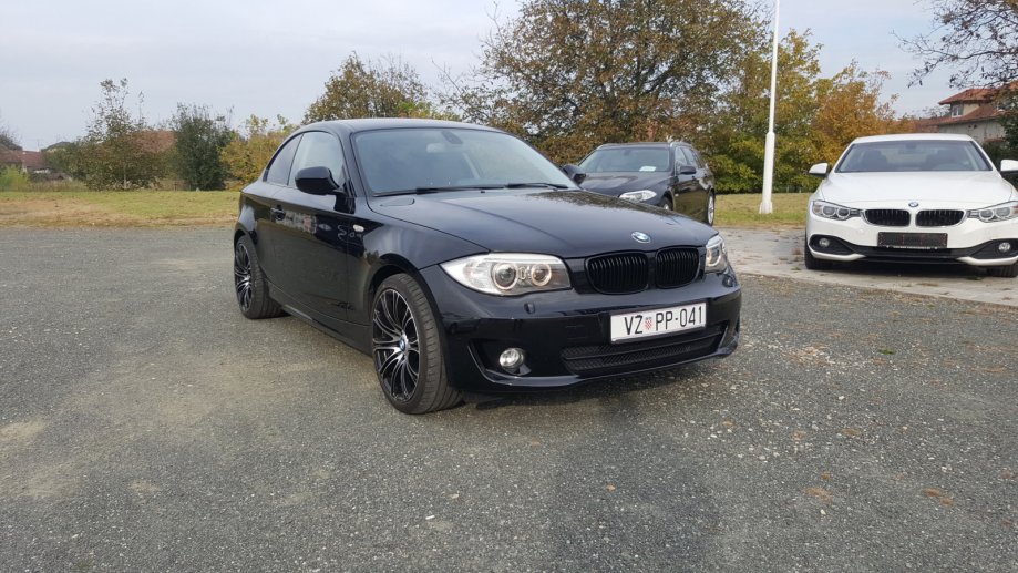 BMW serija 1 120d Coupe, 177ks, bi-xenon, navi, 18 alu, sport sjedala