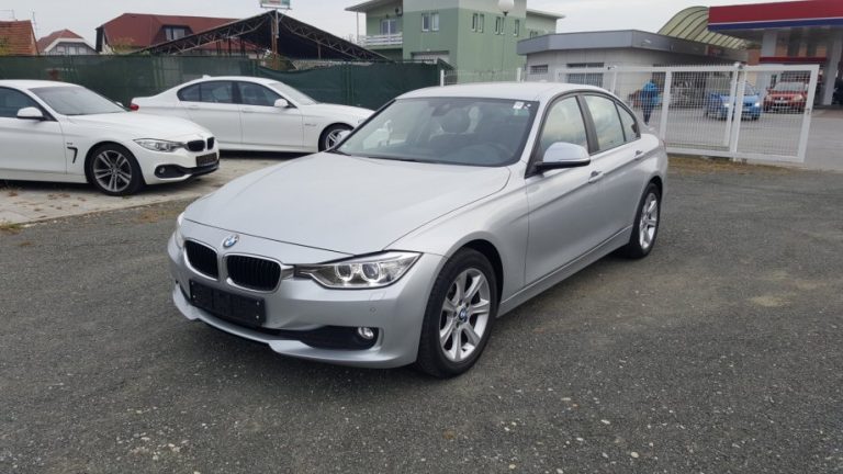 BMW serija 3 320d 184ks, bi-xenon, navi, aut klima, pdc, ful servisna