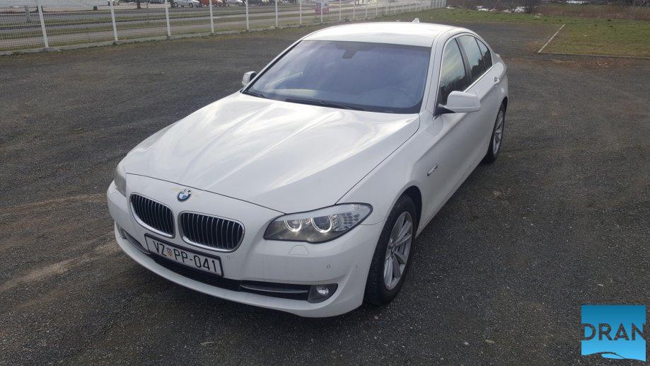 BMW serija 5 520d sport automatik, alarm, adapt. bi-xenon, navi