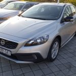 Volvo V40 Cross Country D2 Momentum, od 1. vlasnika, uredna servisna – 1