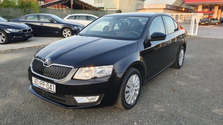 Škoda Octavia 1,6 TDI, Navi, MF volan, tempomat, Canton Audio, pdc