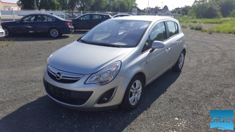 Opel Corsa 1,3 CDTI Enjoy, 95ks, klima, tempomat, alu 15″