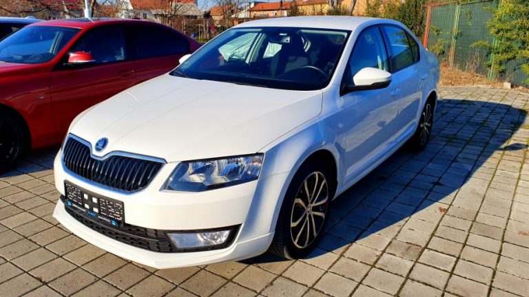Škoda Octavia Sport 1,6 TDI, 12/2014, 17″ alu, tempomat, mf volan, pdc