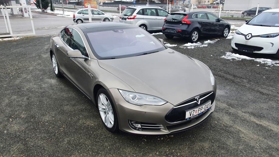 Tesla Model S 70D, 4×4, 19″ alu, bi-xenon, panorama, koža, u PDV-u
