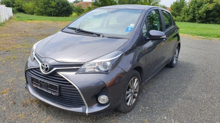 Toyota Yaris 1,0 VVT-i Comfort, 15″ alu, od 1. vlasnika