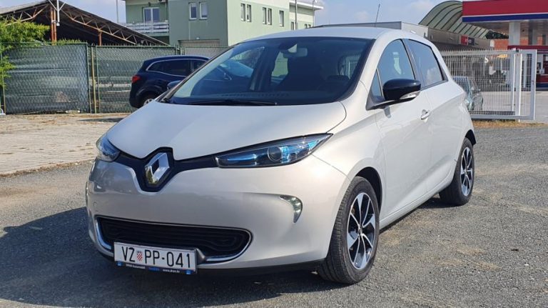 Renault ZOE Z.E. 40 automatik, 41kwh baterija, 16″alu, servisna, PDV