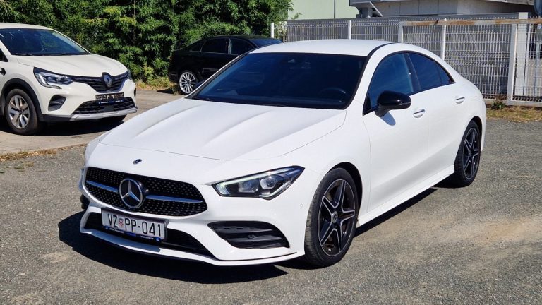 Mercedes-Benz CLA klasa 200d automatik AMG, 18, widescreen, ambilight, 2021 god.