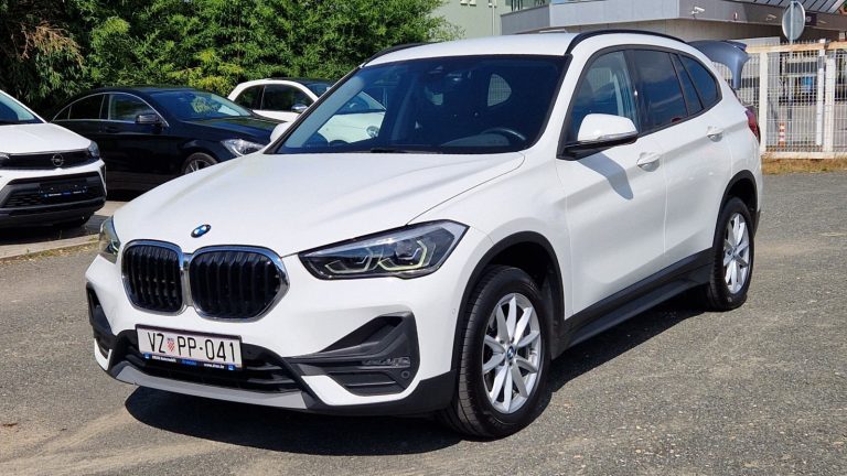 BMW X1 sDrive18d automatik, LED farovi, 18 alu, pdc x2, PDV, 2021 god.